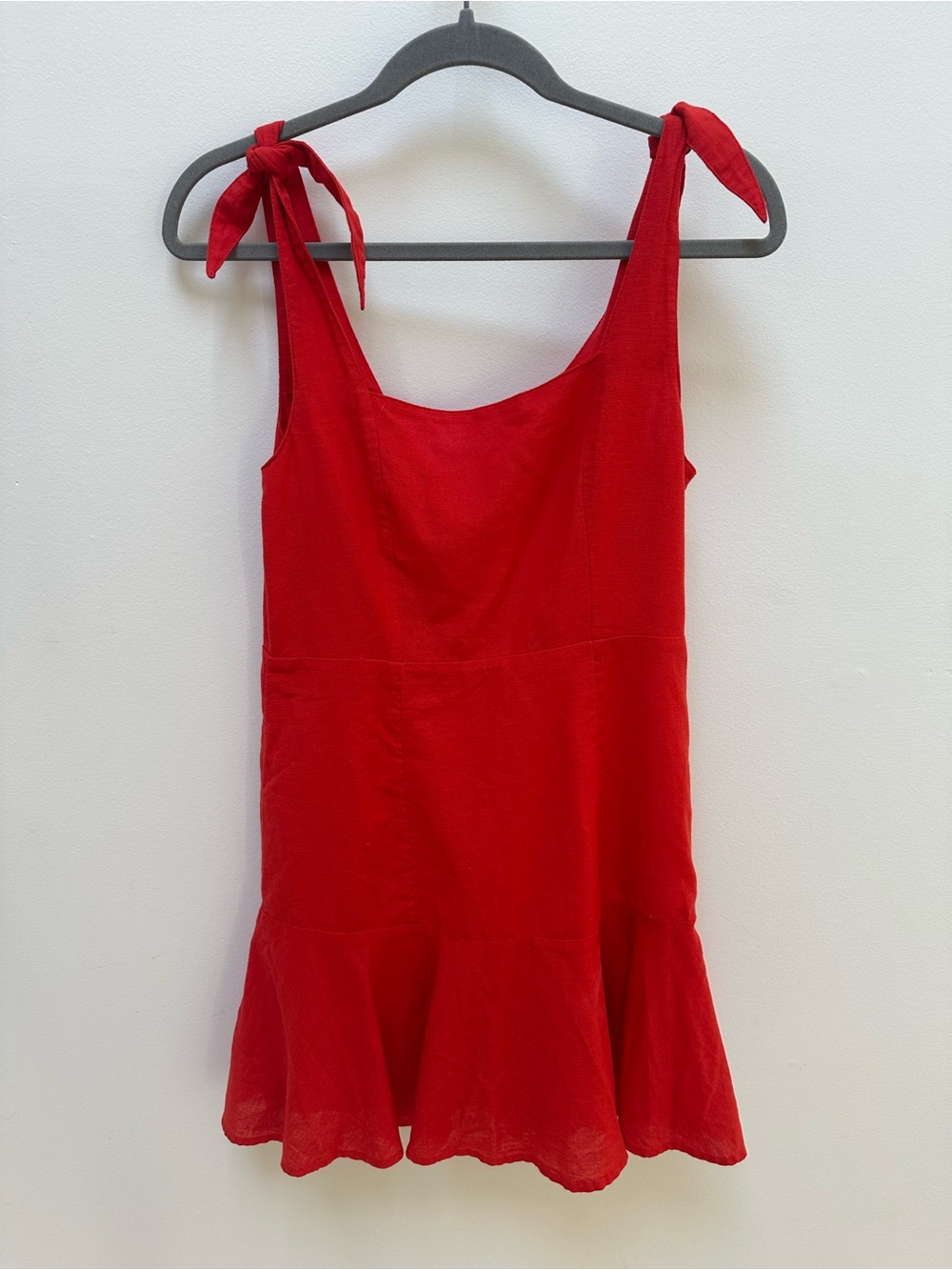 NWT Red Tie-Shoulder Sundress